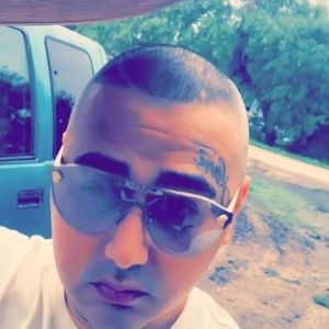 Meet your Posher, Leo